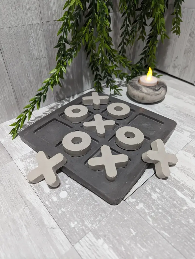 Concrete Tic Tac Toe Set