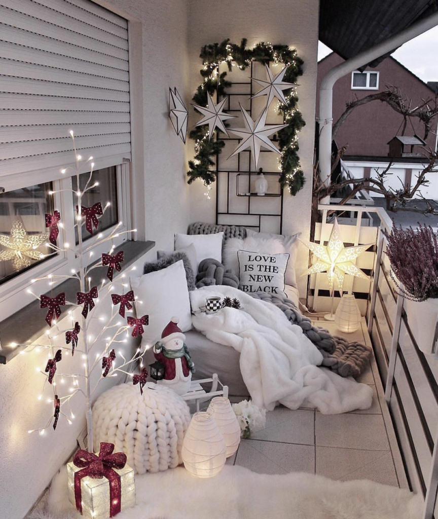 Christmas Balcony Paper Lantern Stars