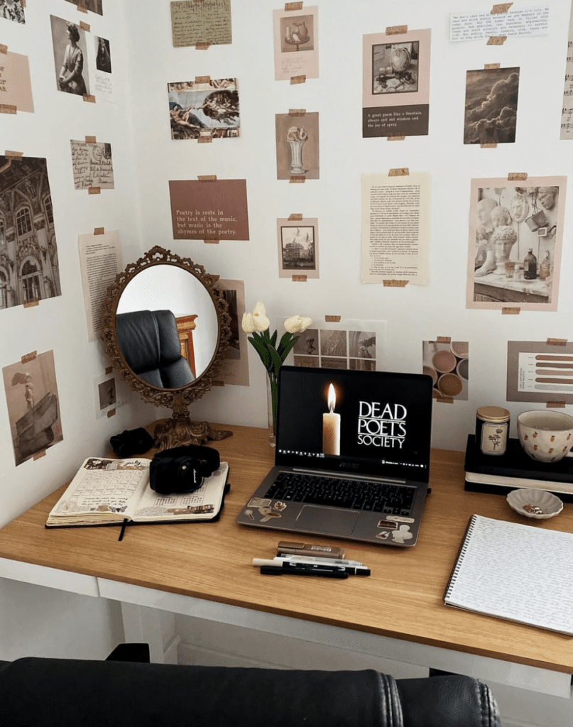 Vintage Desk Aesthetic Setup