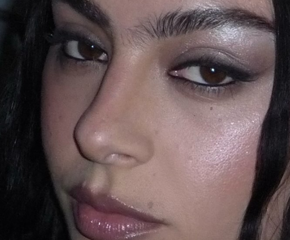 Indie Sleaze Smokey Eye